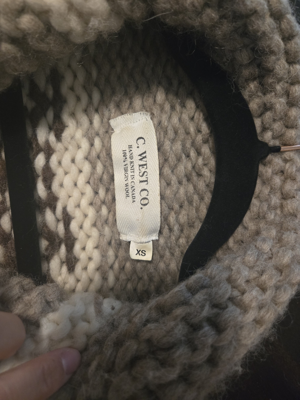 Women's Tan & Cream Zip-Up Canada Reindeer 100% Wool Sweater Size XS - Picture 7 of 8
